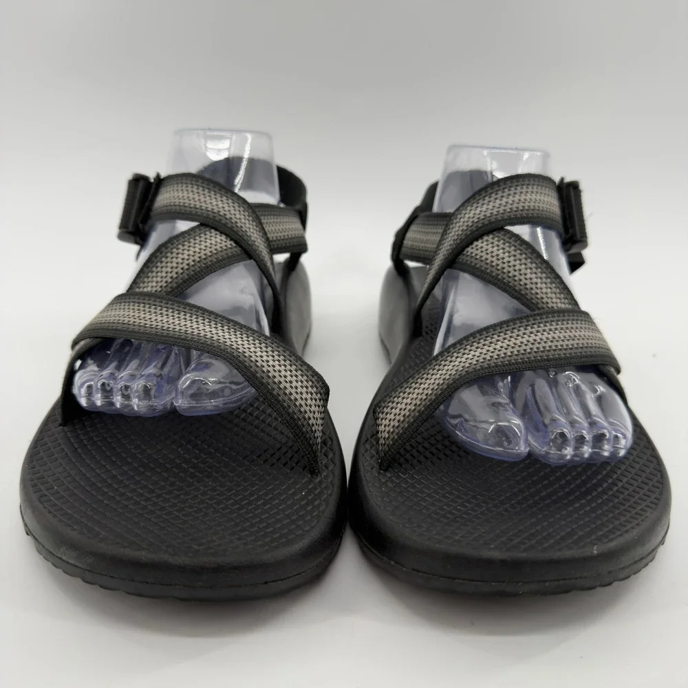 Chaco Z1 Classic Mens Sandals Size 10 Black Gray Strappy Sport Hiking Water Shoe